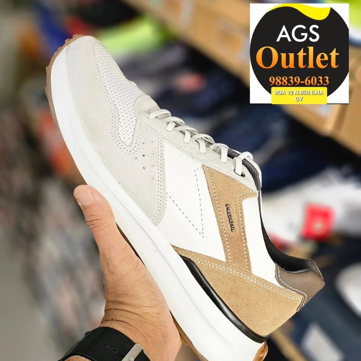 Tênis casual creme e caramelo